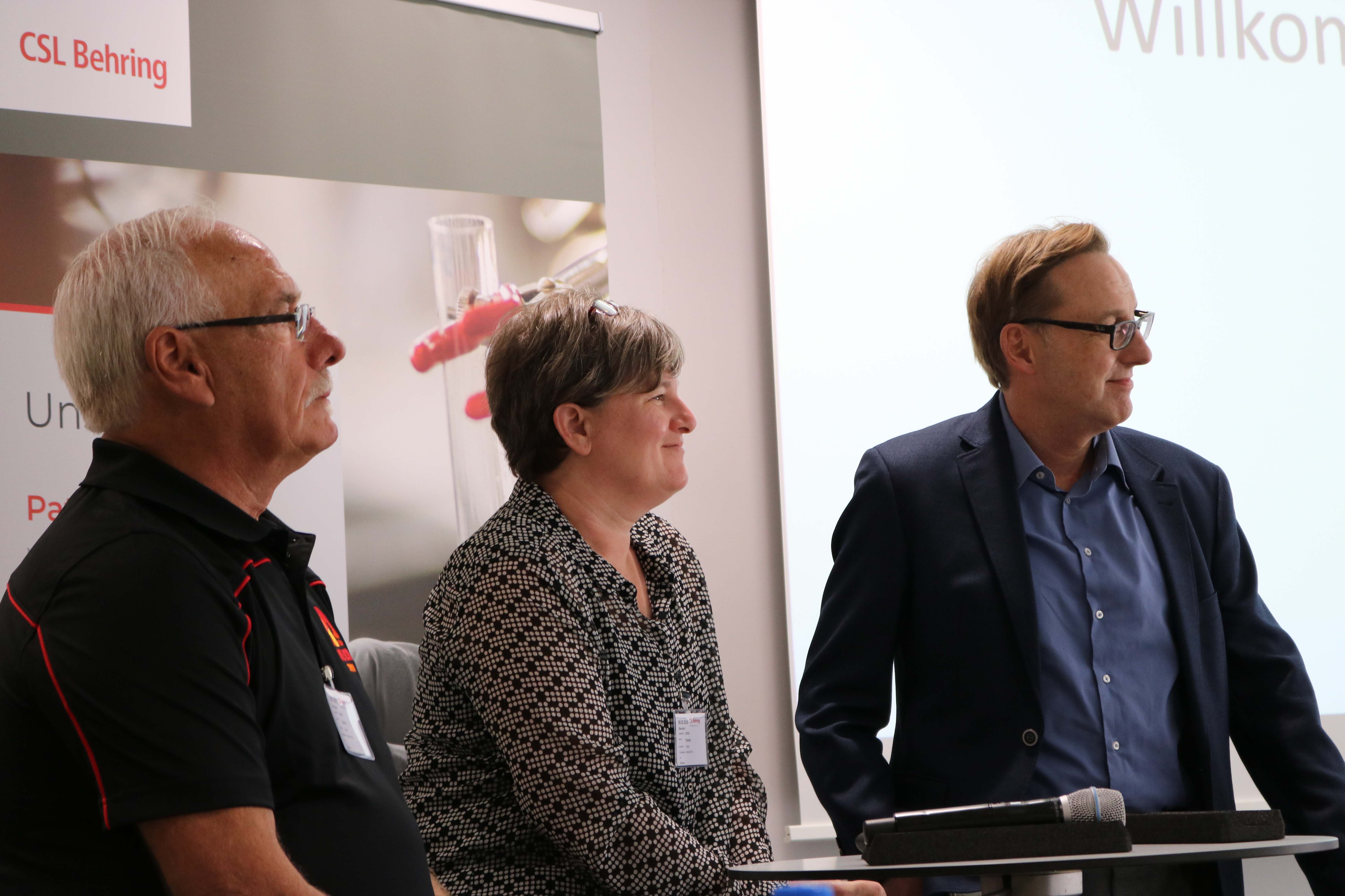 Mitarbeiter treffen HAE-Patientin in Marburg
